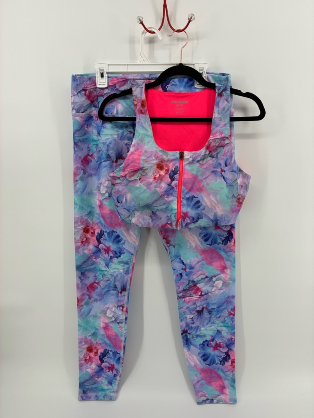 Joe Fresh Activewear Set in Bold Blue Rainbow Tie Dye Full Zip Sports Bra
